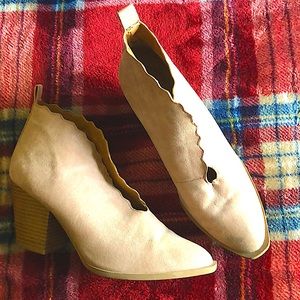 Light Pink heel boots